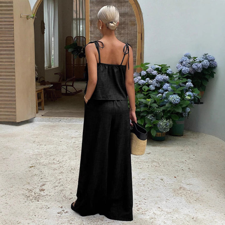 Bequeme, weite Palazzo-Hose aus elegantem Damen Zweiteiler. Perfekt für Freizeit & sommerliche Anlässe.