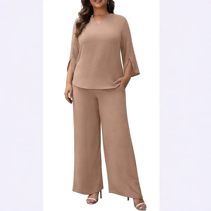 Sommerliches, elegantes Damen Palazzo-Set. Leichter Zweiteiler mit V-Ausschnitt, perfekt für warme Tage.