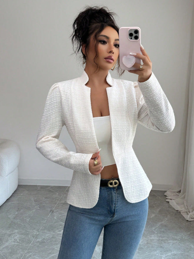 Zeitloser Damenblazer, vielseitig kombinierbar. Ideal als stilvolle Jacke für Büro, Frühling & Herbst.