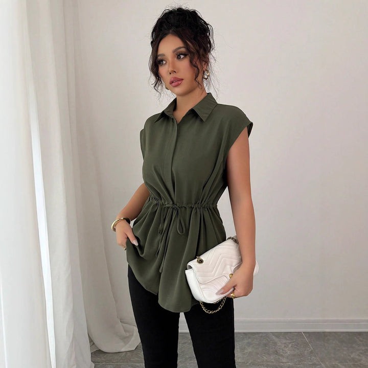 Business-Casual: Ärmellose Hemdblusen-Tunika für Damen, mit Kordelzug, perfekt für den Arbeitsalltag oder Events.