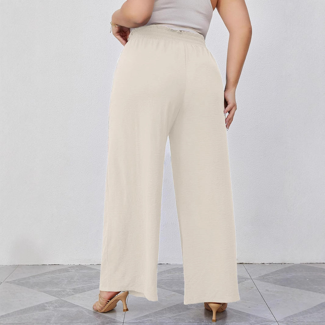 Bequeme Damen Freizeithose mit weitem Bein und fließendem Stoff, ideal als Sommerhose für entspannte Tage.
