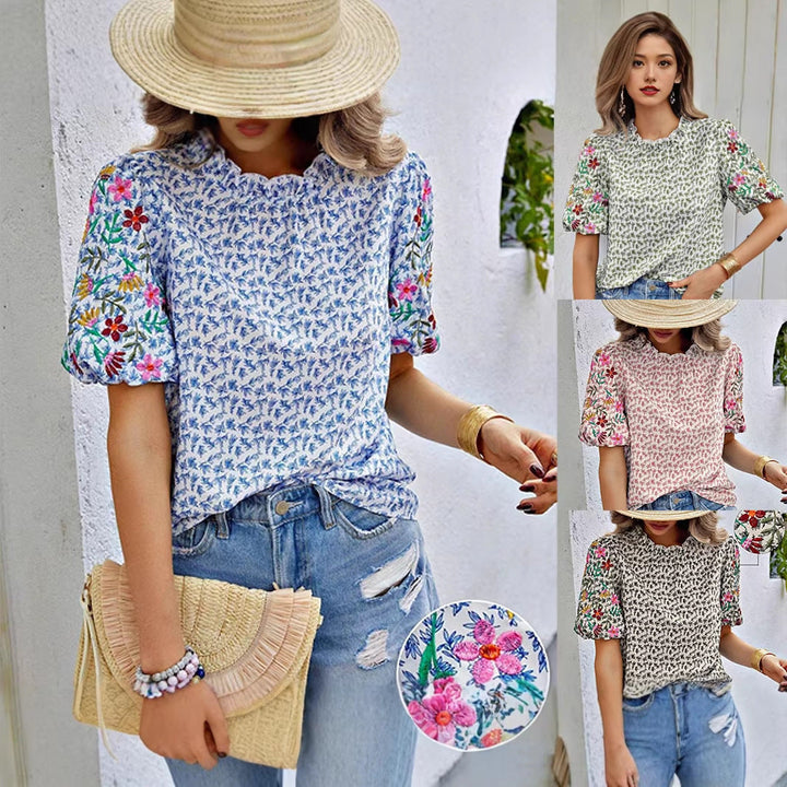 Damen geblümte Sommerbluse mit eleganten Puffärmeln und gewelltem Ausschnitt, leicht & floral.