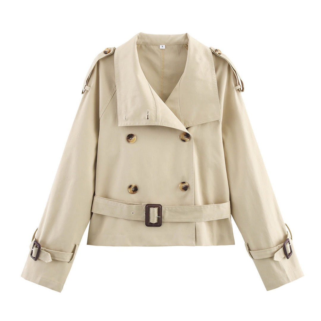 Vielseitiger Damen Kurz-Trenchcoat mit Gürtel, perfekt für elegante Outfits oder als lässige Freizeitjacke.
