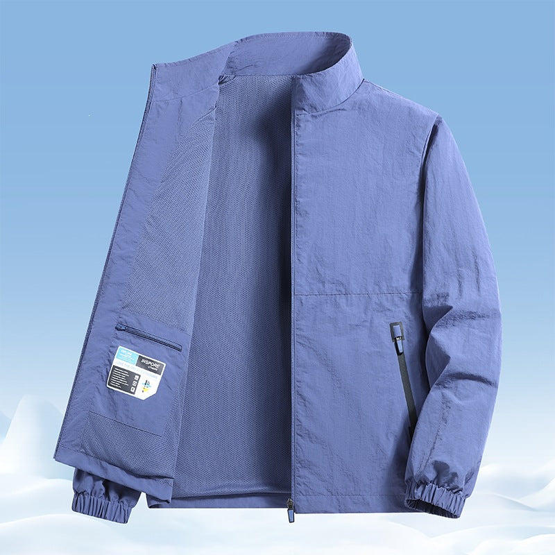 Bequeme Herren Sportjacke, atmungsaktiv und leicht, perfekt für aktive Männer & sportliche Looks.