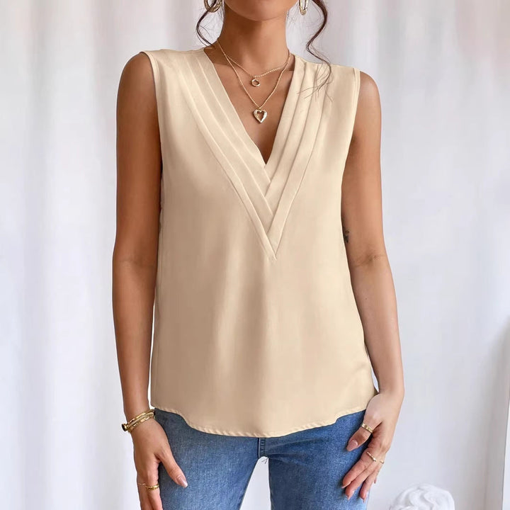 Modische ärmellose Bluse für Damen mit Plissee-V-Ausschnitt; perfekt für Business casual.