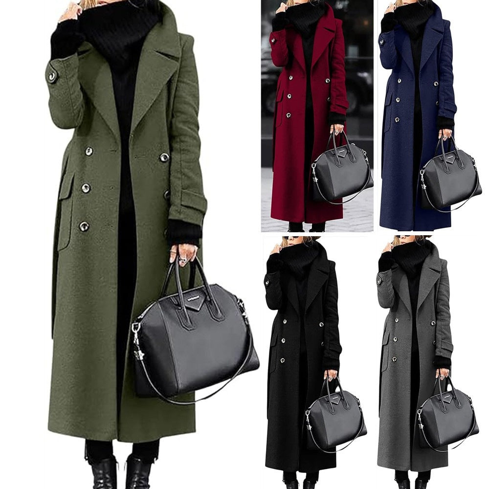 Dunkelblauer eleganter Damen Wintermantel in klassischem Stil, ideal für Business & Freizeit.