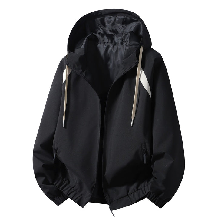 Herren leichte, wetterfeste Übergangsjacke in Schwarz. Stilvolle, winddichte Outdoor-Kapuzenjacke für Freizeit & Alltag.