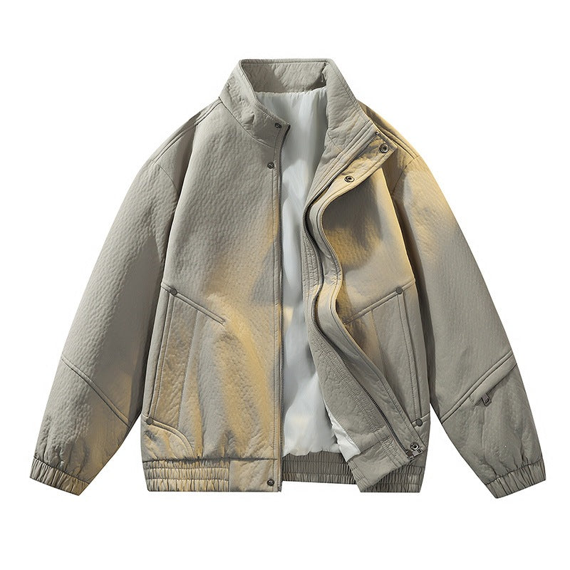 Funktionale Herren Jacke mit Stehkragen, windabweisend und komfortabel für den aktiven Herrn.