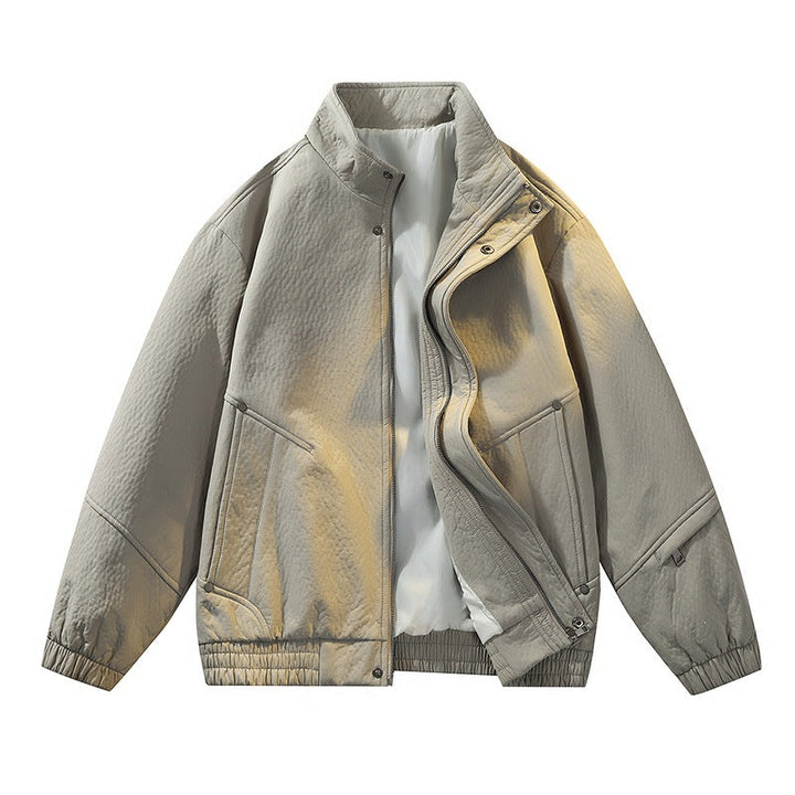 Funktionale Herren Jacke mit Stehkragen, windabweisend und komfortabel für den aktiven Herrn.