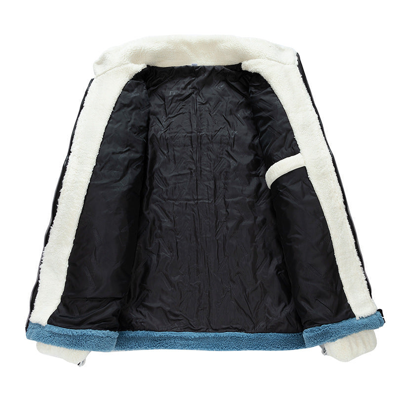 Sportliche Männer Kapuzenjacke, leicht & warm, ideal für das Training.
