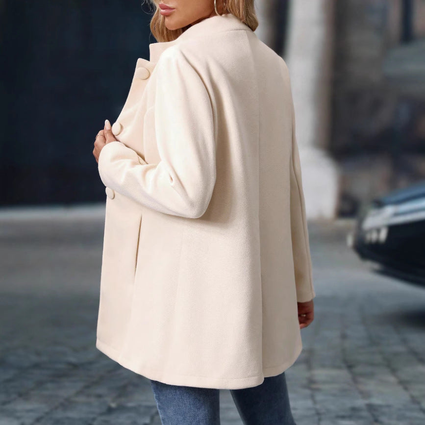 Moderner Damenmantel, lang geschnitten, für Business & Freizeit. Ideal als Übergangsmantel im Herbst/Winter.