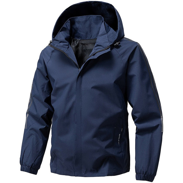 Herren Kapuzenjacke, leicht & atmungsaktiv, mit reflektierenden Elementen. Optimal für Outdoor-Sport.