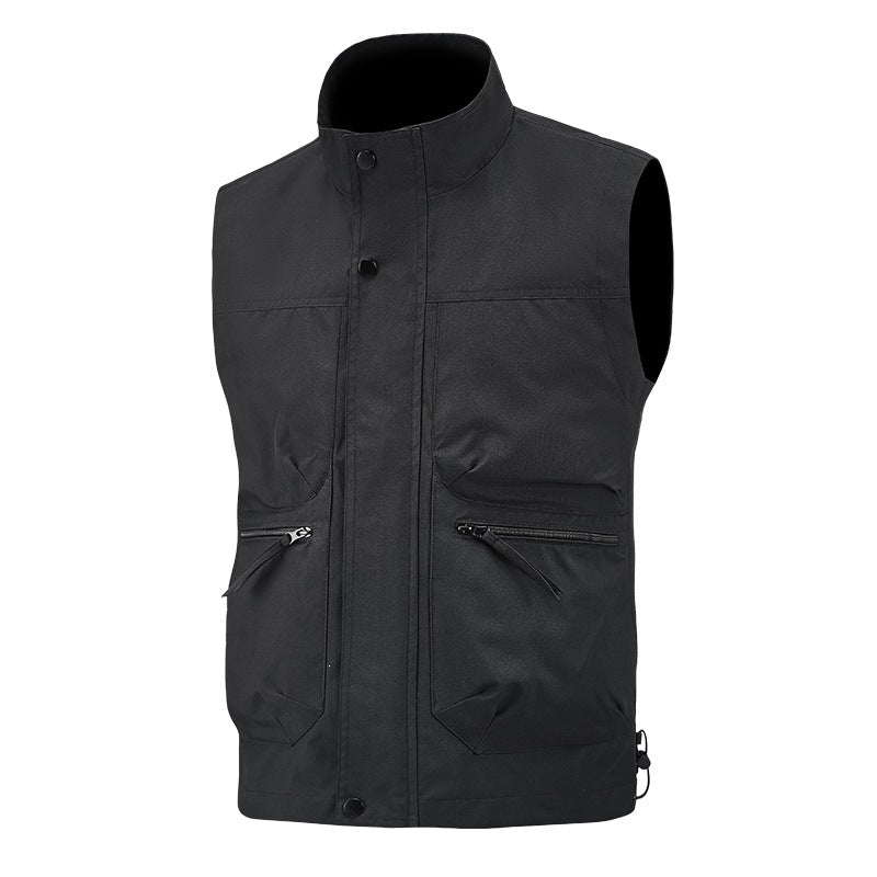 Vielseitige Herren Funktionsweste im modernen Layerlook, perfekt für Streetwear & urbane Outdoormode.
