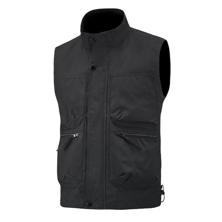 Vielseitige Herren Funktionsweste im modernen Layerlook, perfekt für Streetwear & urbane Outdoormode.