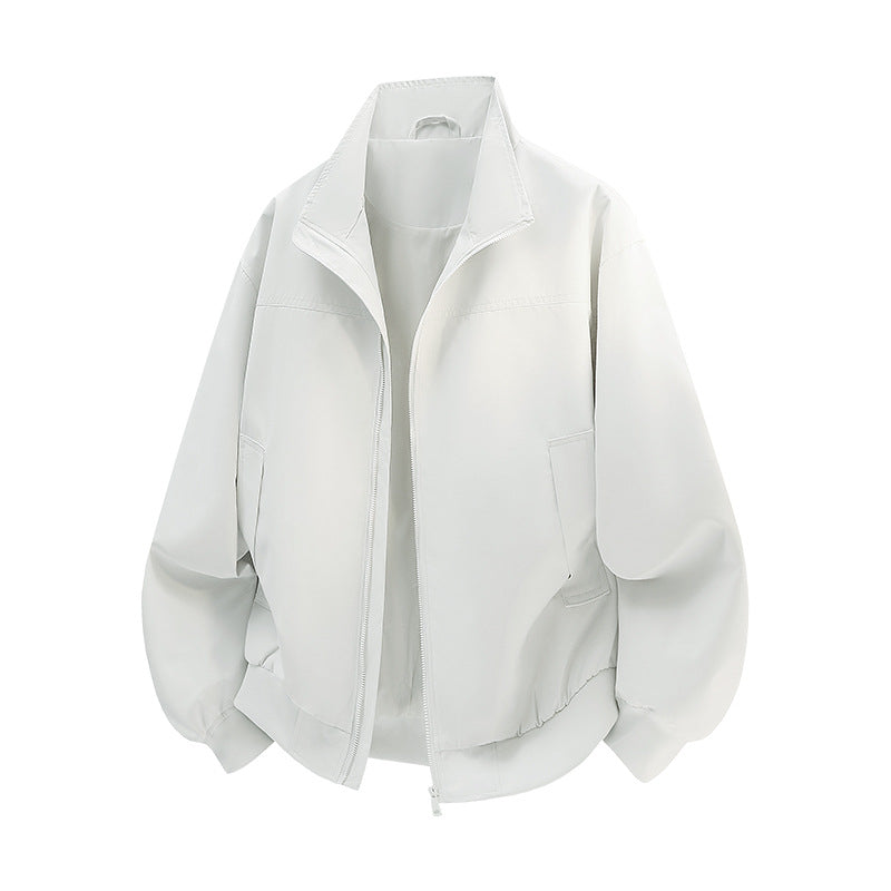 Atmungsaktive Herren Sportjacke, ideal als bequeme Freizeitjacke für den Alltag. Moderner Stil.