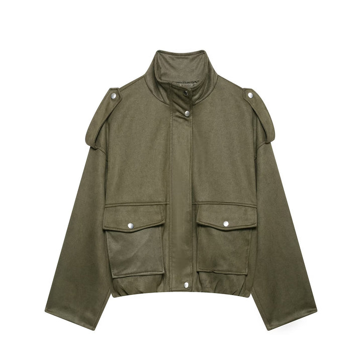Modische Damen Kurzjacke in Braun, mit praktischen Taschen. Ideal als leichte Freizeitjacke für jede Dame.
