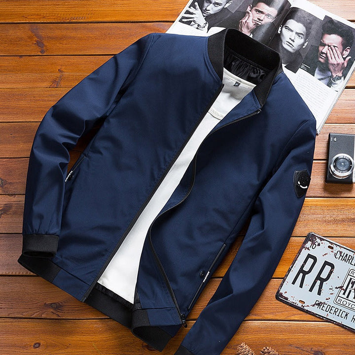 Leichte Herren Übergangsjacke, ideal als Alltags- & Outdoor-Jacke für Frühjahr/Herbst.