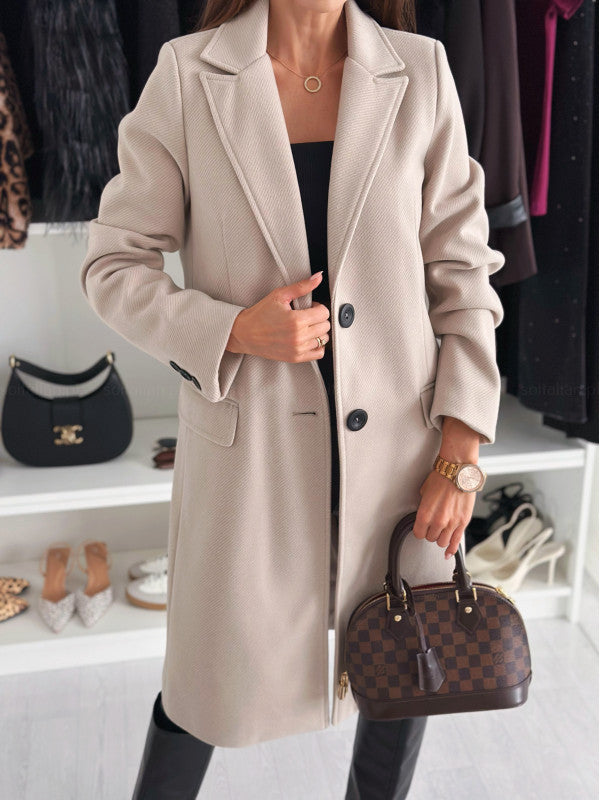 Vielseitiger Damen-Mantel in Braun, Schwarz, Khaki, Grau; langer Schnitt, klassisches Revers, modisch & warm.