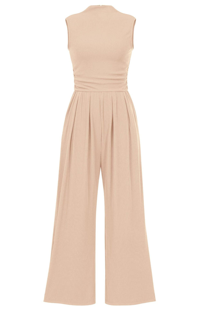 Casual Damen Jumpsuit ärmellos, in Beige. Mit Rippenoberteil & fließender Palazzohose. Ideal für Sommer.