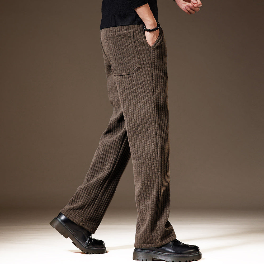 Stilvolle Herren Freizeithose mit geradem Schnitt, ideal für Alltag & Freizeit. Verfügbar in Braun, Grau, Schwarz.