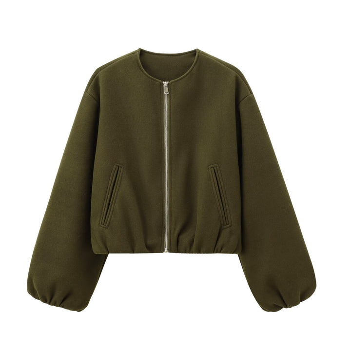 Trendige Damen Bomberjacke, kombiniert aktuellen Stil mit hohem Tragekomfort für jede Gelegenheit.