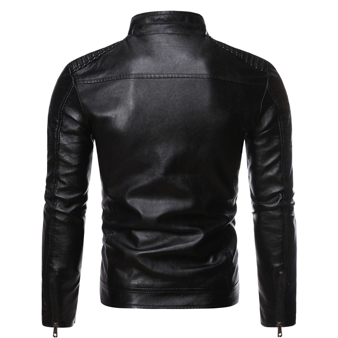 Lässige Herren Bikerjacke, vielseitig kombinierbar für einen modernen und freizeitlichen Stil.