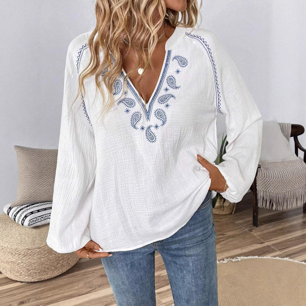 Leichte Boho Damen Tunika mit besticktem V-Ausschnitt & bequemen Ballonärmeln. Ideal für Sommer & Freizeit.