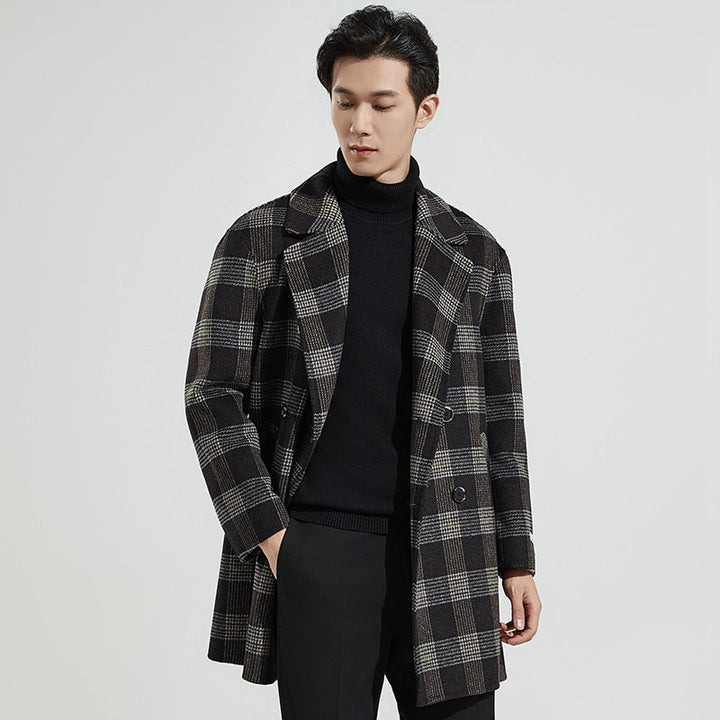 Eleganter Herren Doppelknopf-Übermantel in Schwarz-Grau kariert, ideal für Business & Freizeit im Winter.