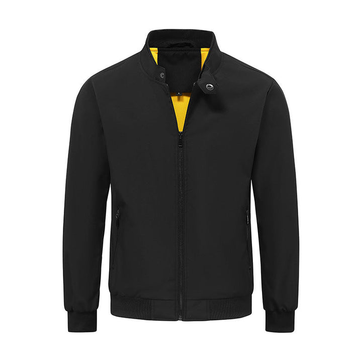 Vielseitige leichte Übergangsjacke für Herren, mit Stehkragen und Reißverschluss, geeignet für Frühling & Herbstmode.