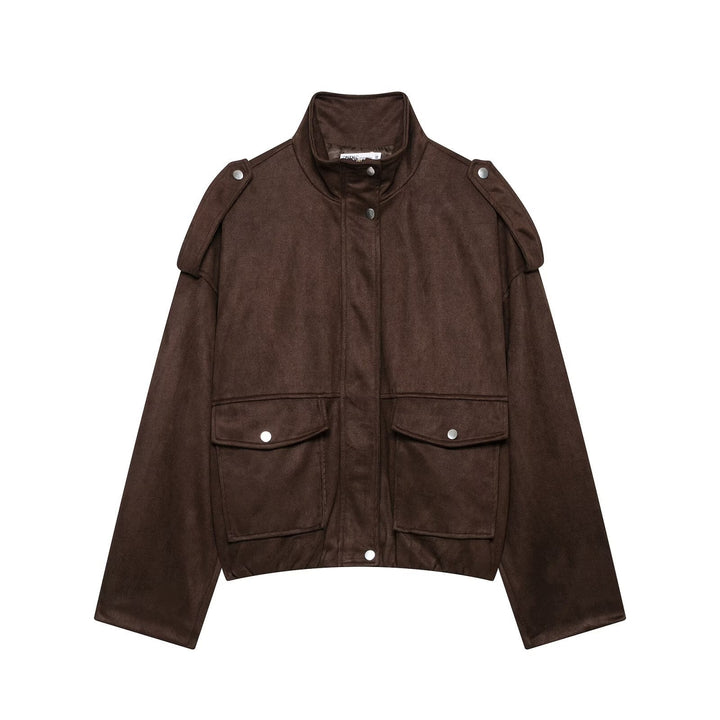 Stilvolle Damenjacke, modisch geschnitten, mit aufgesetzten Taschen. Perfekt als lässige Übergangsjacke.