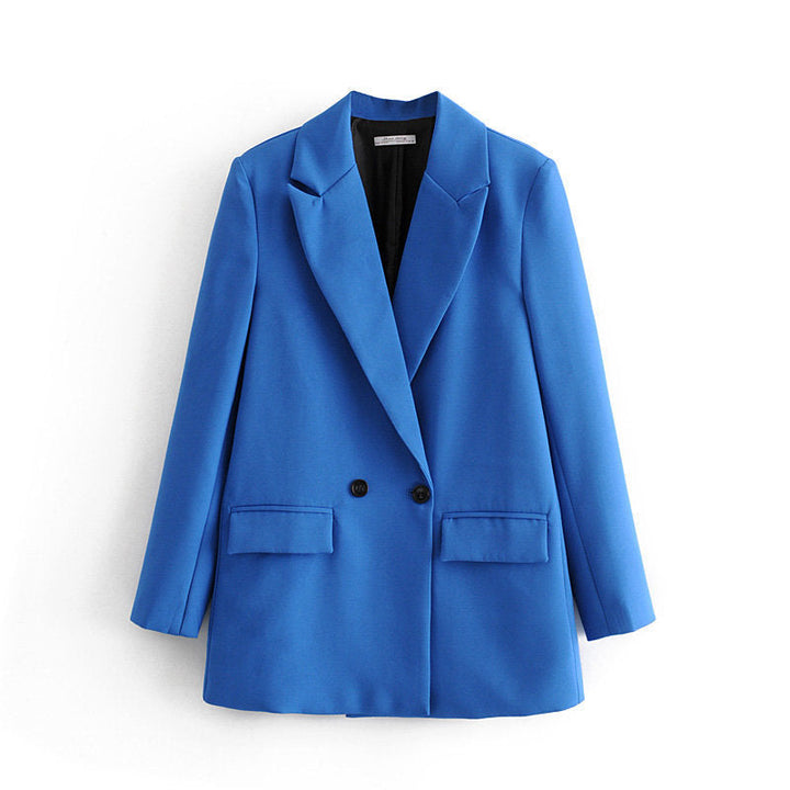 Stilvoller Oversize Damenblazer mit Doppelreiher-Verschluss, ideal für Büro, Freizeit und moderne Herbstmode.