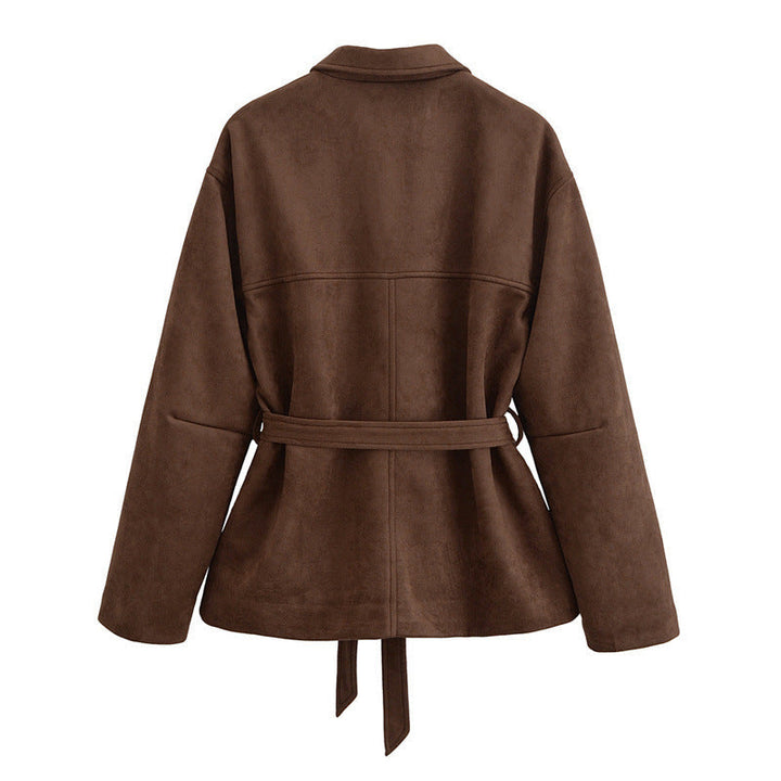 Vielseitige braune Damen Überwurfjacke, bequem & modisch für jeden Anlass. Zeitlose Eleganz.