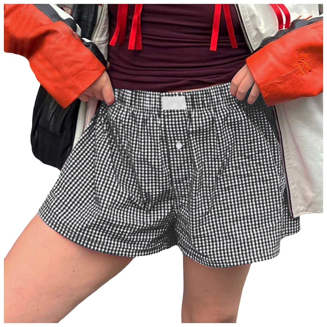 Klassische Damen Boxershorts mit Karomuster, locker geschnitten für maximalen Komfort.