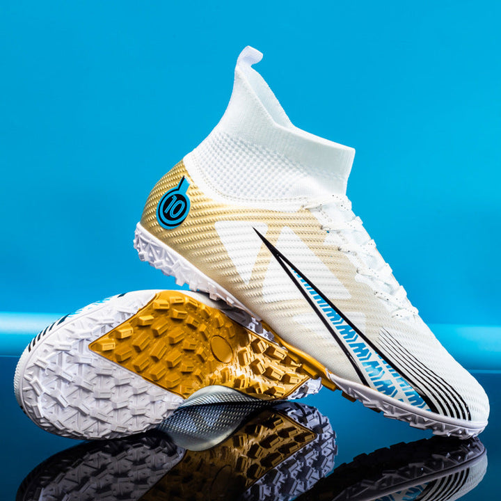 Stabile Herren Fußballschuhe mit Knöchelschutz für optimale Performance. Cleats für festen Boden, Rasen und Kunstrasen.
