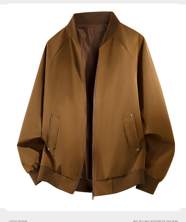 Vielseitige Herren Bomberjacke für Alltag, Freizeit & Outdoor. Stilvolle und bequeme Casual-Jacke für Männer.