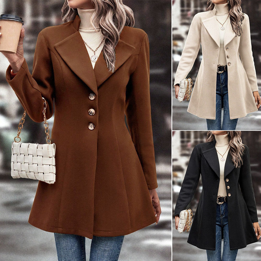 Eleganter Damen-Mantel in klassischem Schnitt für stilvolle Herbst- und Wintermode.