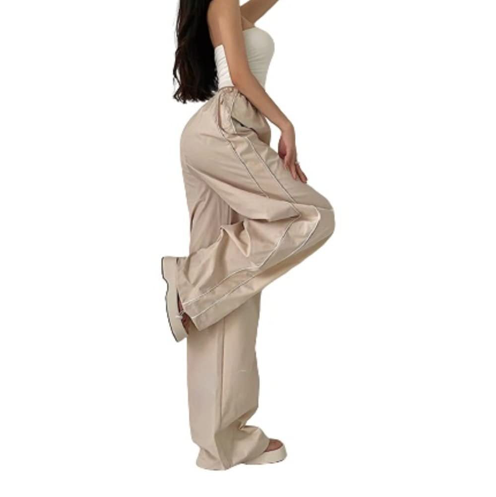 Detailansicht des elastischen Bundes der Damen Sporthose, weites Bein, für optimalen Komfort.