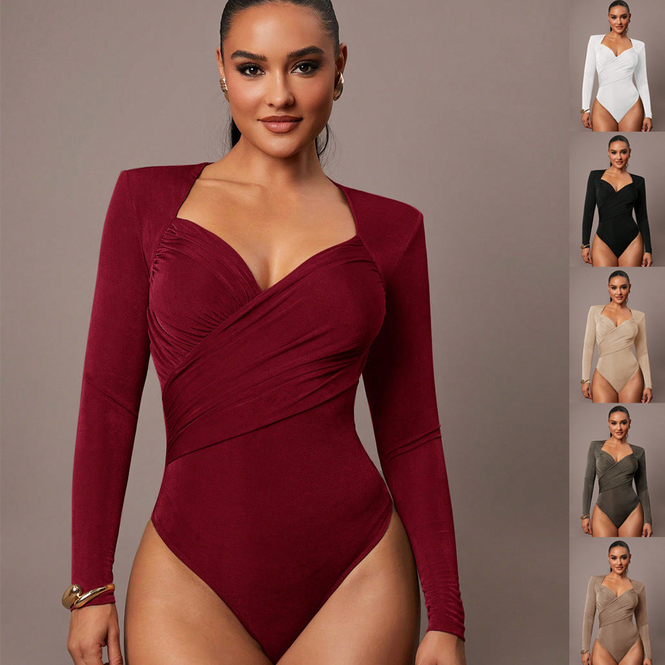 Damen Formbody mit eleganter Wickelfront, Herzausschnitt & Langarm. Perfekt für Business & Abend.