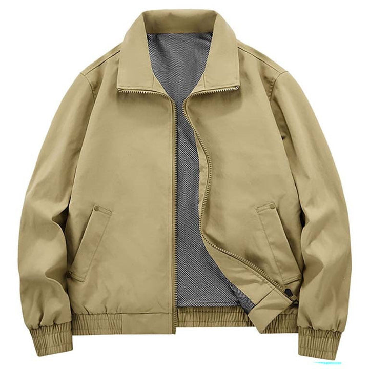 Leichte Herren Stehkragenjacke, ideale Übergangsjacke für das ganze Jahr. Komfortabel, stilvoll und wetterfest.