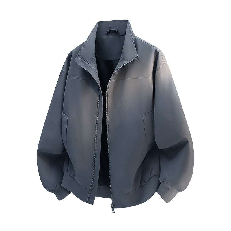 Dunkle Herren Sportjacke, stilvoll und modern. Die perfekte Übergangsjacke für Männer mit aktivem Stil.