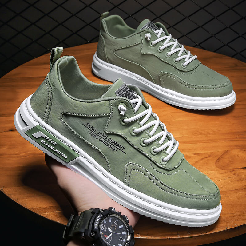 Rutschfeste Sohle des Herren-Sneakers Oscar für sicheren Halt & Stabilität den ganzen Tag. Ideal für Freizeit.