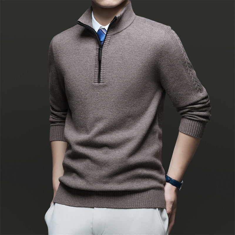 Klassischer grauer Herren Pullover mit Stehkragen & Reißverschluss, vielseitiges Oberteil für Alltag & Büro.