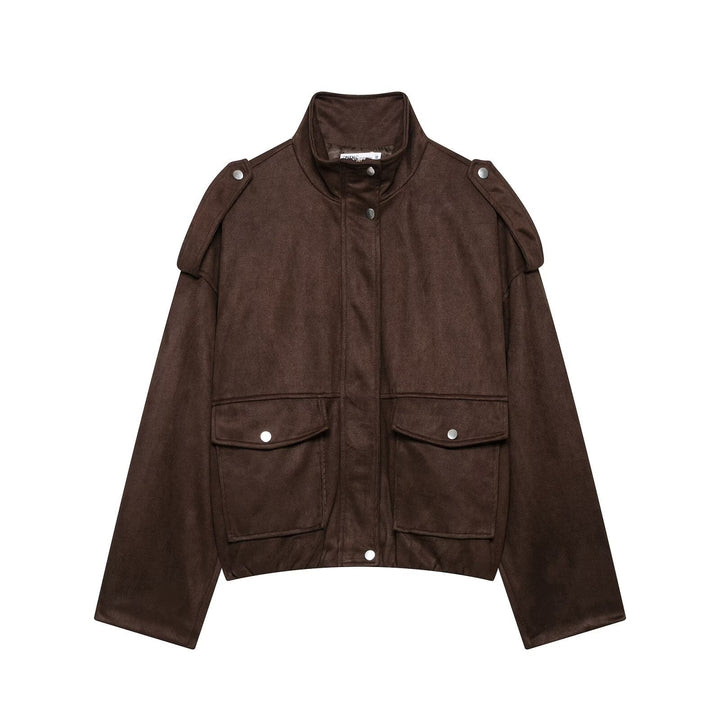 Locker geschnittene Damen Kurzjacke mit stilvollen Taschen, perfekt für einen entspannten Casual-Look.