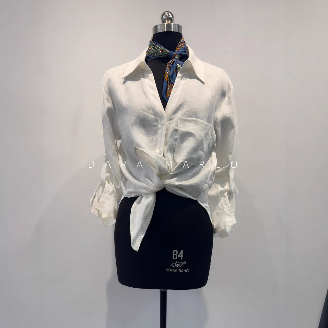 Damen Freizeithemd mit stylischer Knotenfront, lockerem Schnitt & Knopfleiste. Ideal für Sommer & Urlaub.