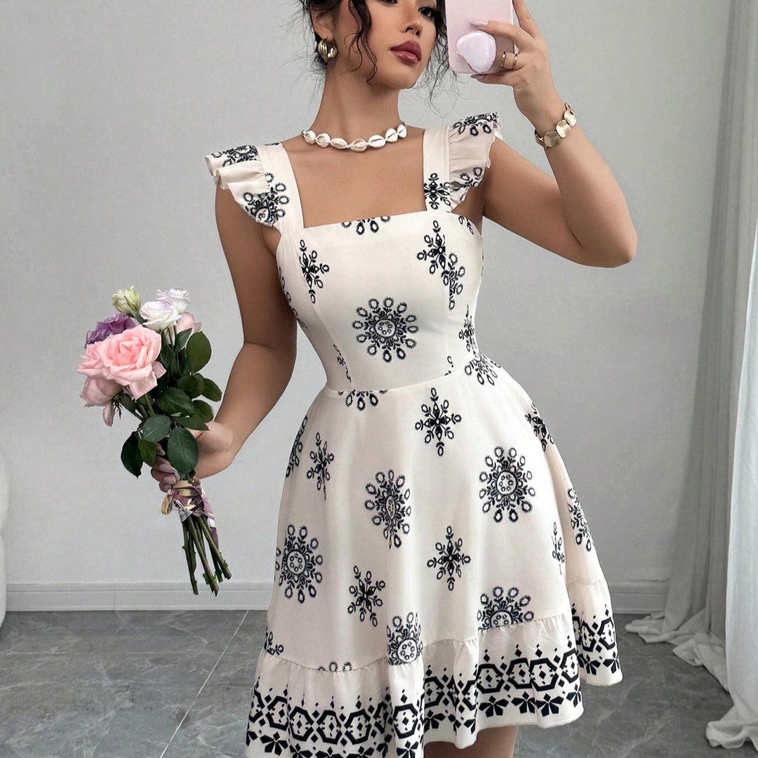 Besticktes Damen A-Linie Midikleid mit Blumenmuster, Rüschen-Trägern und modischem Quadrat-Ausschnitt.