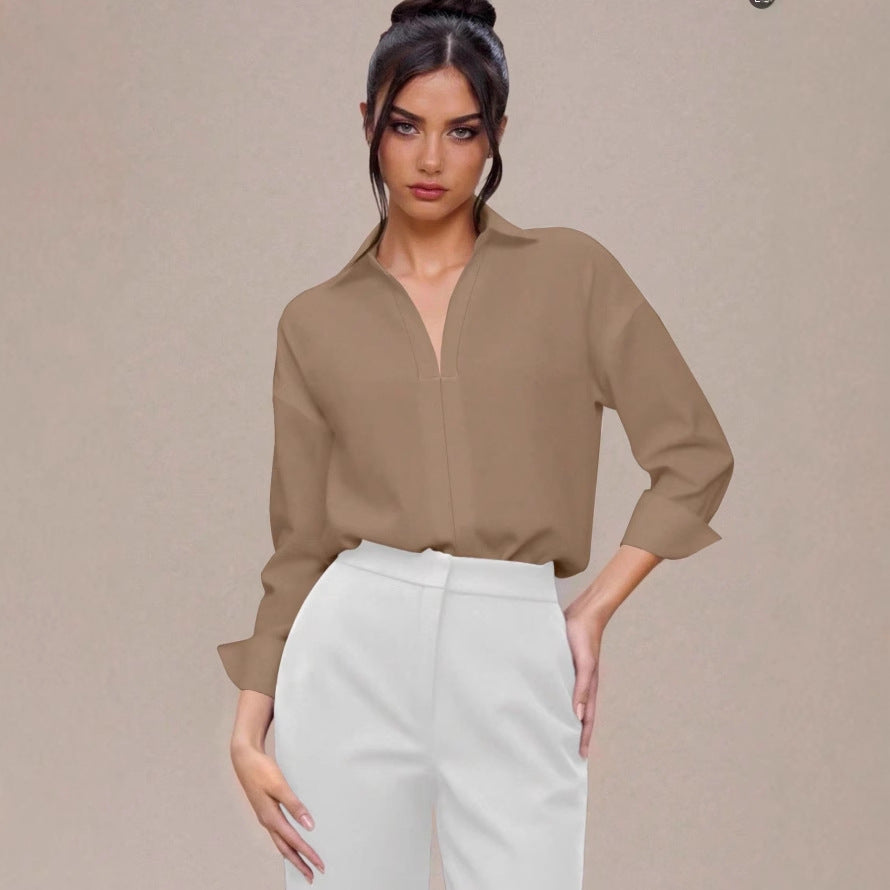 Eleganter Damen Hemdblusen-Body, klassischer Stil, mit V-Ausschnitt & Manschetten. Hochwertige Optik.