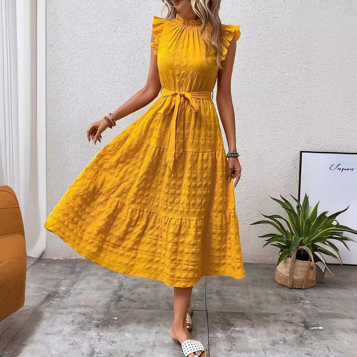 Figurbetontes Damen Midikleid mit Stehkragen & femininen Rüschenärmeln. Perfektes Sommerkleid für Frühling/Sommer.