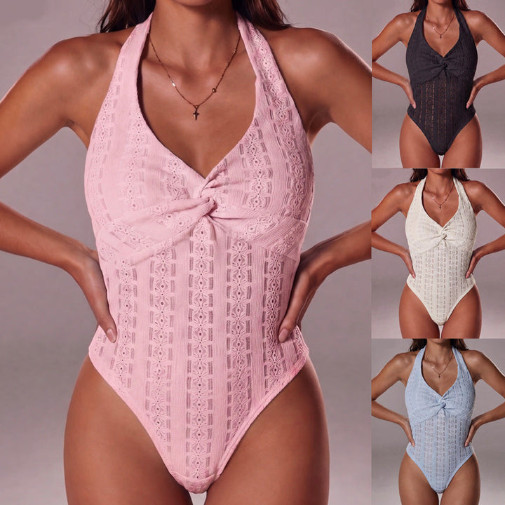 Damen Neckholder-Body mit elegantem Twist-Detail, ideal für Sommer, Strand & Party. Figurbetont & ärmellos.
