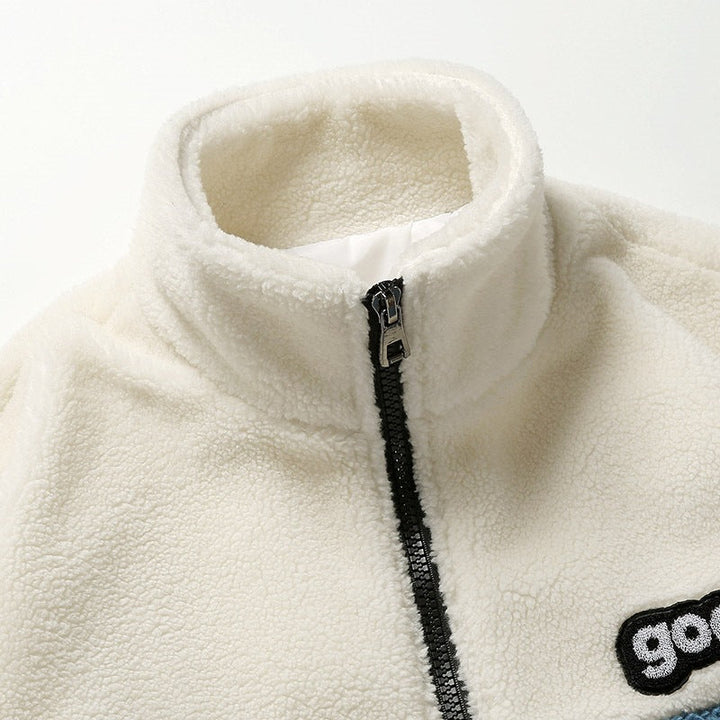 Winterliche Herren Kapuzenjacke, hält warm bei Schnee & Minusgraden.