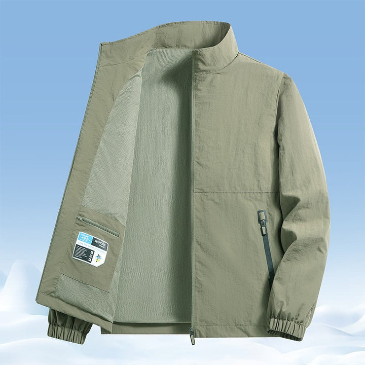 Leichte Herren Outdoor-Jacke, vielseitig & atmungsaktiv für Sport, Wandern & Freizeitaktivitäten.